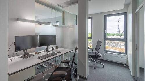 Einzelschreibtisch - Moderne TOP-Arbeitsplätze in Adlershof - flexibel, barrierefrei, inkl. Monitore