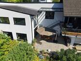 Terrasse und Anbau - 