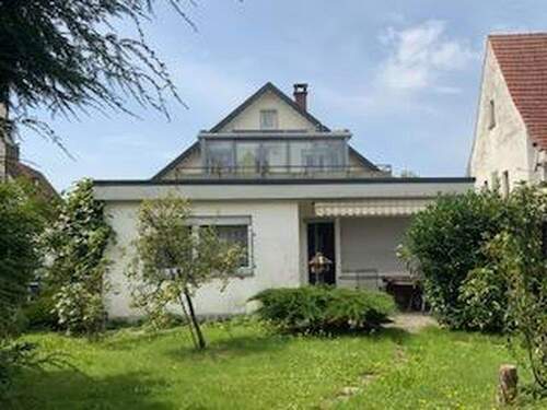 Hausrückseite - 