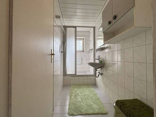 Badezimmer Einliegerwohnung - 