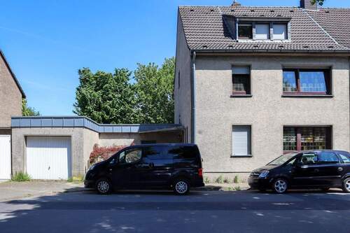 Außenansicht - Familienfreundliches Reihenendhaus in Krefeld Hüls