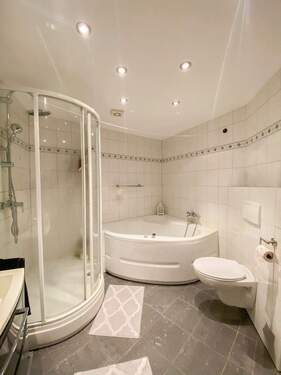 14 Badezimmer - 