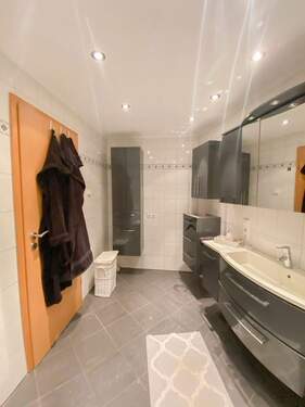 15 Badezimmer - 