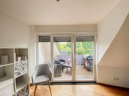 4 Balkonzugang - Etagenwohnung mit 96,10 m² in Übach-Palenberg zum Kaufen