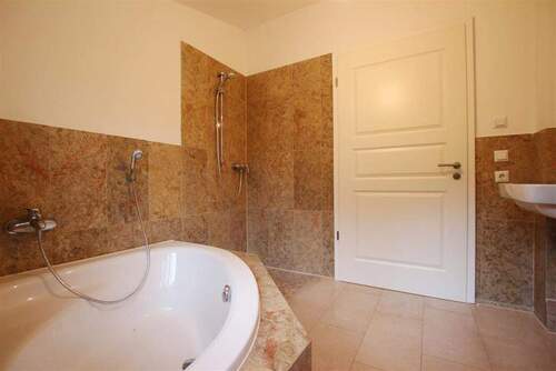 Vollbad - Ansicht 2 - 