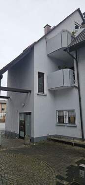 Hausansicht - Attraktive Eigentumswohnung in zentraler Lage Emmendingen mit flexiblem 3-4-Zimmer-Grundriss