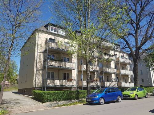 Hausansicht - 5 Zimmer Etagenwohnung zum Kaufen in Chemnitz