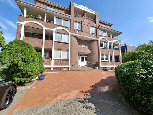 Außenansicht4.jpg - Stilvolle Drei-Zimmer Wohnung mit traumhaftem Hunteblick
