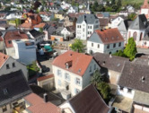 V-Perspektive - Historisches Einfamilienhaus mit Blick auf den Marktplatz und großem Garten