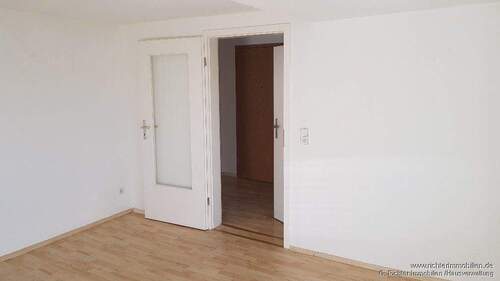 Wohnzimmer - 2 Zimmer Etagenwohnung in Halsbrücke