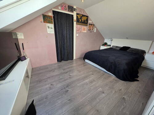 Dachgeschoss Zimmer 1 - 
