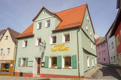 Ansicht - Gasthaus sucht neuen Besitzer - Gastronomie im EG, Wohnraum im OG und DG in Gräfenberg