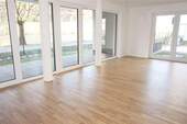 Wohnbereich - 2 Zimmer Etagenwohnung zur Miete in Trier