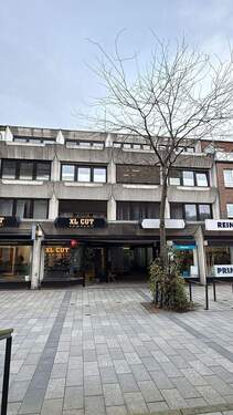 Ansicht - Büro-Praxisfläche in der Rahlstedter Fußgängerzone (mit Straßenanbindung) mit Fahrstuhl