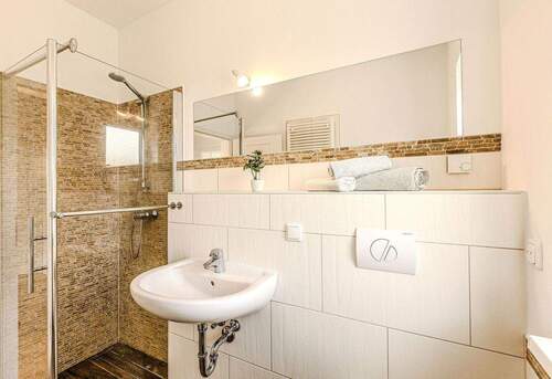 Bad im Obergeschoss - 