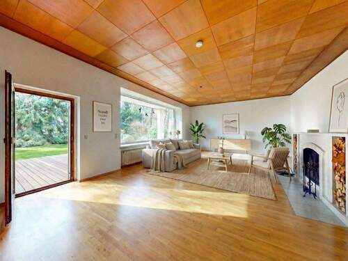 Titelbild - Lichtdurchflutetes Haus mit zwei Sonnenterrassen in Berlin-Gatow