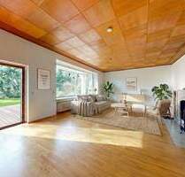 Lichtdurchflutetes Haus mit zwei Sonnenterrassen in Berlin-Gatow