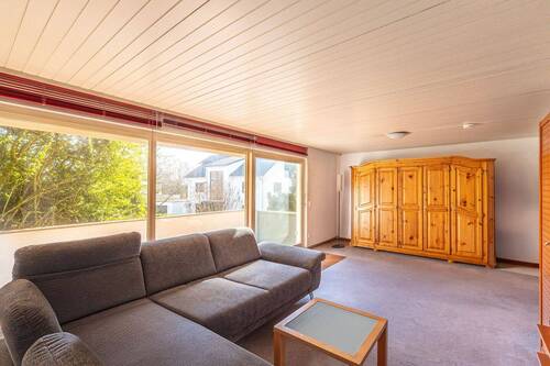 Wohnzimmer Erdgeschoss - 6 Zimmer Mehrfamilienhaus, Wohnhaus zum Kaufen in Ludwigsburg