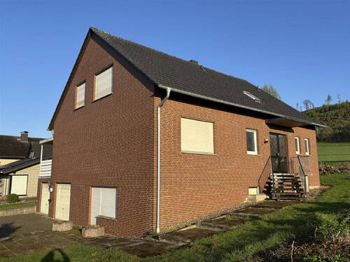 Bild2 - 7 Zimmer Einfamilienhaus zum Kaufen in Hüllhorst