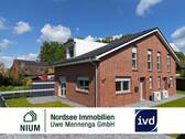 Außenansicht - Moderne Neubau-Haushälfte auf 2 Ebenen mit Terrasse - Energieeffiziente Bauweise (KfW 55 Standard)