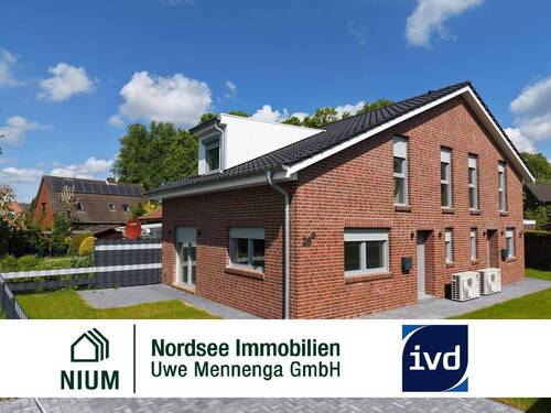 Außenansicht - Moderne Neubau-Haushälfte auf 2 Ebenen mit Terrasse - Energieeffiziente Bauweise (KfW 55 Standard)
