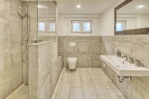Badezimmer im Kellergeschoss - 