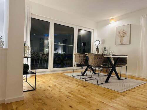 Wohn- und Essbereich - 2 Zimmer Etagenwohnung in Kassel