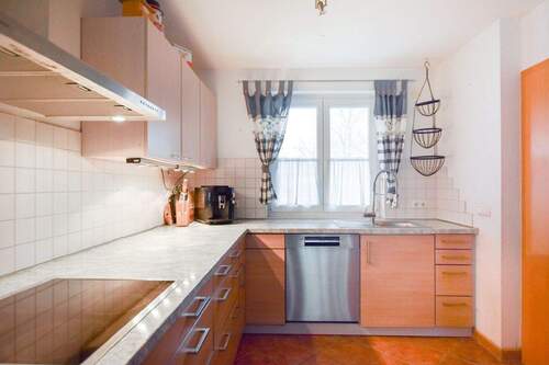 Küche - 6 Zimmer Doppelhaushälfte in Erding