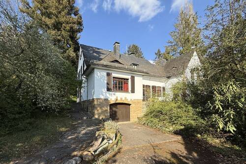 Ansicht - Architektur mit Seele - charaktervolles Anwesen auf eigenem Waldgrundstück