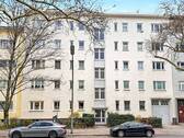 Frontansicht Gebäude - 