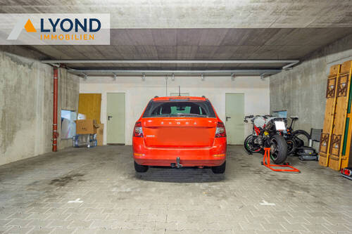 Tiefgaragenstellplatz - 