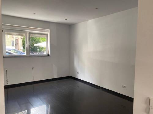 Wohnzimmer - Etagenwohnung mit 71,60 m² in Mannheim zum Kaufen