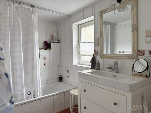 Badezimmer 1 - Einfamilienhaus mit 85,00 m² in Adelsheim zum Kaufen