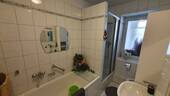 Badezimmer mit WC - 