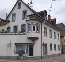 Wohn- Geschäftshaus mit Büro & 2 Wohnungen - Kandern