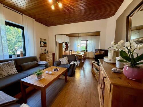 Erdgeschoss: Wohn-/Essbereich - 