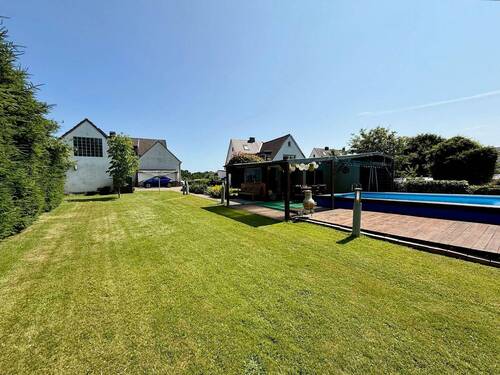 Haus mit Pool Fröndenberg-Ardey - 6 Zimmer Einfamilienhaus zum Kaufen in Fröndenberg-Ardey