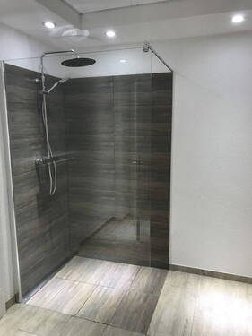 Dusche UG - 
