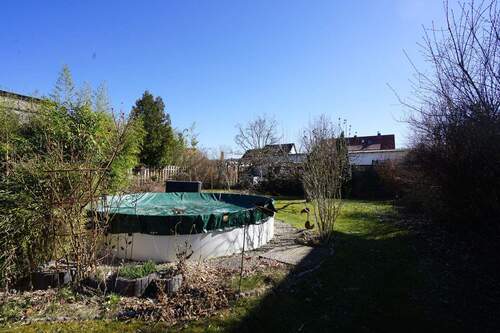 Gartengrunstück - 4 Zimmer Doppelhaushälfte in Braunschweig