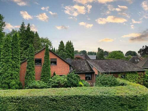Bild 1 - Am Waldrand - Einfamilienhaus mit Einliegerwohnung