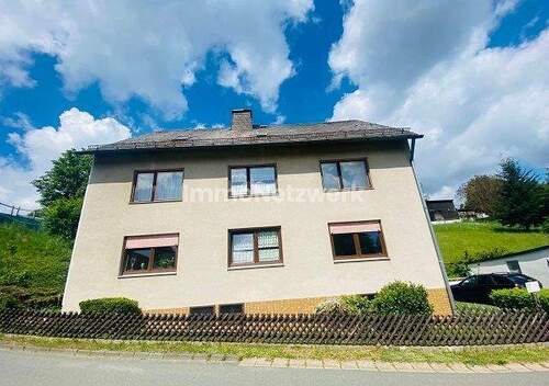 Front - 8 Zimmer Einfamilienhaus in Schwarzenbach am Wald / Meierhof