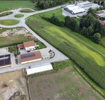 3.000 m² Gewerbegrundstück mit Wohnoption - Top Lage nahe A94 & B588 | provisionsfrei - Reischach Fuchshub 3.000 m² Gewerbegrundstück mit Wohnoption - Top Lage nahe A94 & B588 | provisionsfrei - Reischach Fuchshub