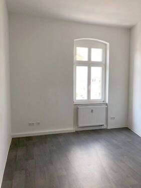 Schlafzimmrer - Etagenwohnung mit 75,50 m&sup2; in Döbeln zur Miete