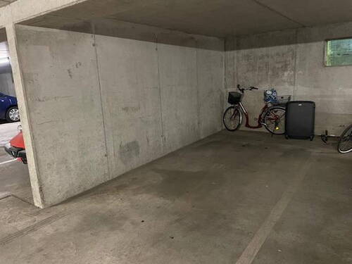 Lang genug - Garage, Stellplatz zum Kaufen in Heidelberg
