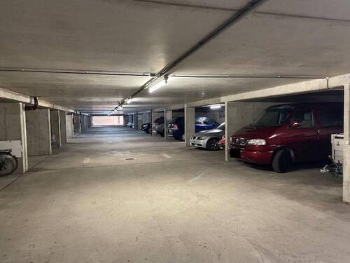 Blick zur Einfahrt - Garage, Stellplatz in Heidelberg