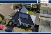 Titelbild - Großzügiger Walmdachbungalow mit Ausbaureserve - Familienfreundliches Wohnen in Sinnersdorf