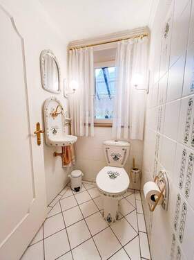 WC EG - 