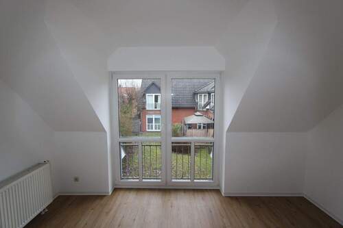 Schlafzimmer (4).JPG - 