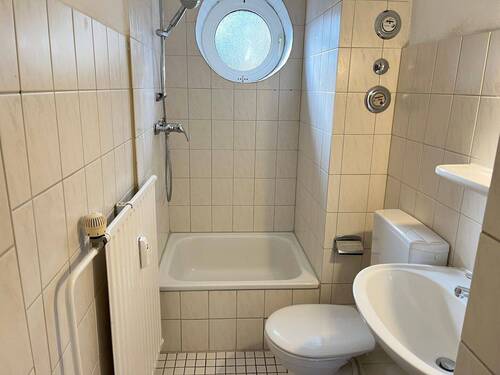 Duschbad - Etagenwohnung mit 45,40 m&sup2; in Kiel zur Miete
