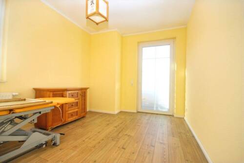 Zimmer 1 - 